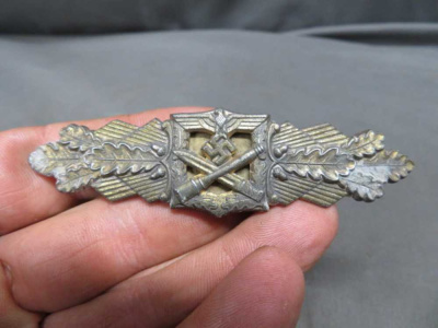 WWII GERMAN GOLD CLOSE COMBAT CLASP-ORIGINAL-RARE