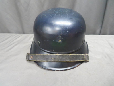 WWII GERMAN LUFTSCHUTZ “GLADIATOR” HELMET-ORIGINAL-NICE PAINT & LINER