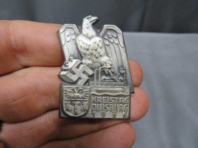 WWII GERMAN KREISTAG DUISBURG 1936 TINNIE PIN-NICE DETAIL & FINISH-ORIGINAL