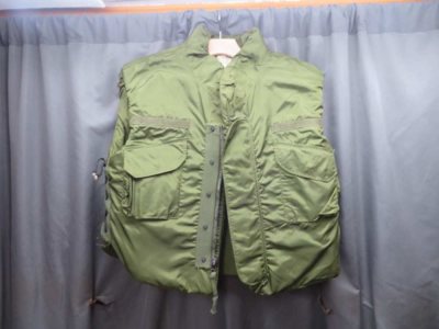 VIETNAM WAR US MILITARY BODY ARMOR FLAK VEST-SIZE XL-DATED 1969